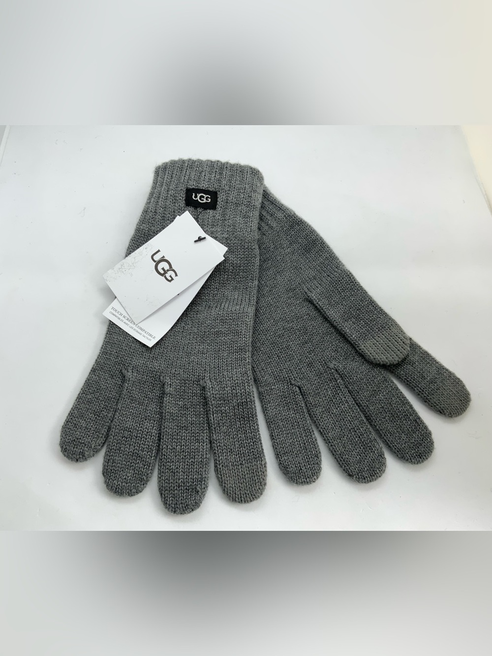 UGG Men's Gray Knit Tech-Friendly Gloves